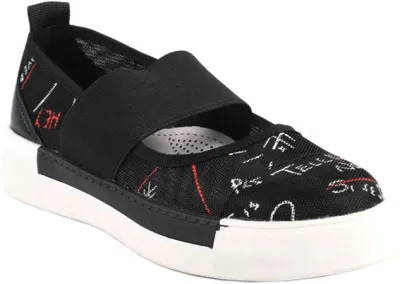 Туфли для девочек школьные