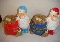 Копилка Барашек-Дед Мороз 10х7.5х11см 