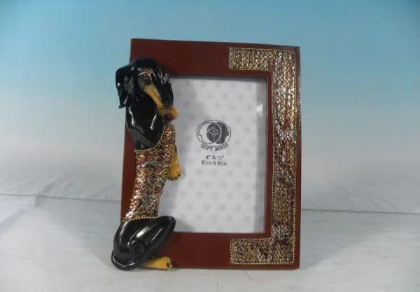 Фоторамка Гламурная такса 17х3х20см цвет черно-коричневый 