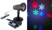 Фонарь-проектор светодиодный уличный Разноцветные снежинки дистанция 5м провод 5м черный