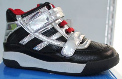 Кроссовки детские (р.28 // ММВ5828701)