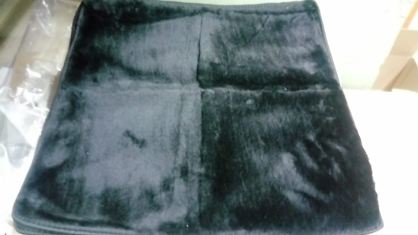 Накидка для сиденья меховая искусственная овчина без спинки 50х50см черная 2шт Пятигорск