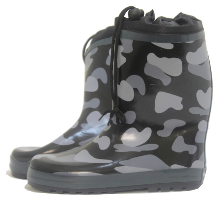 Сапоги для мальчиков резиновые